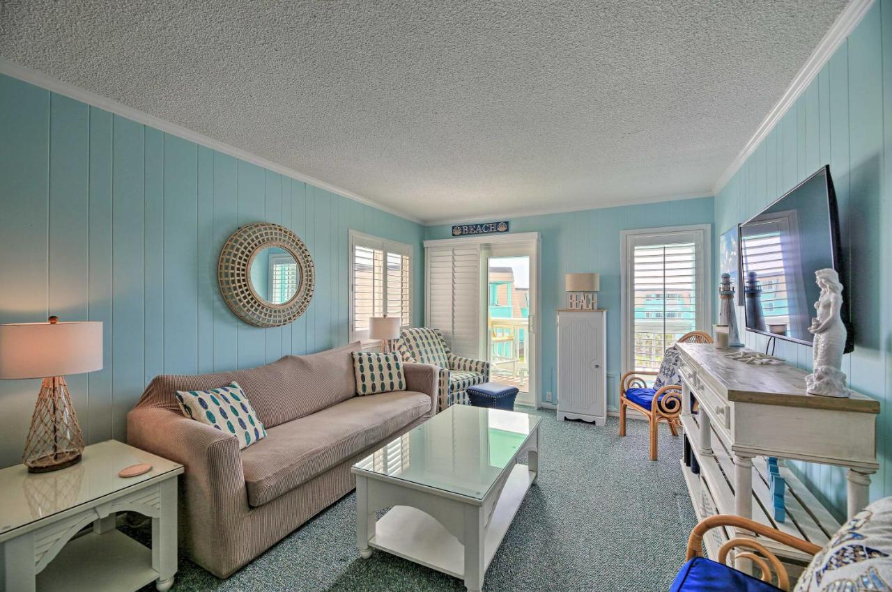 Apartment Beachfront With Boardwalk And Pool Access! *