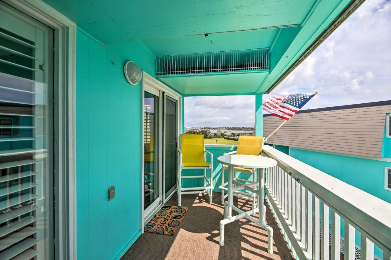 Beachfront With Boardwalk And Pool Access! Apartamento